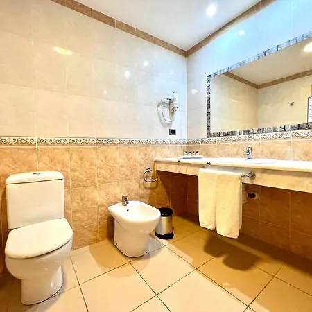 Apartamento Junior Con Wifi, Piscina Climatizada, Cercana Playa En Tenerife