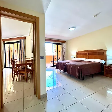 アパート Junior Con Wifi, Piscina Climatizada, Cercana Playa En Tenerife サンミゲル・デ・アボナ